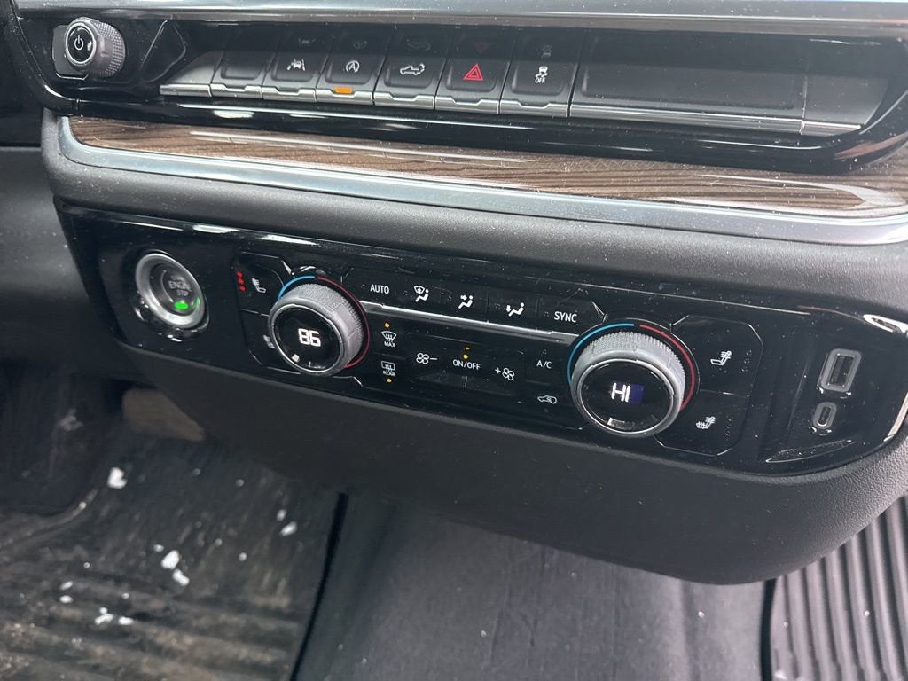 2022 Chevrolet Silverado 1500 LT (2FL)