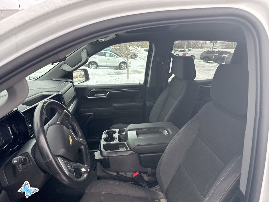 2022 Chevrolet Silverado 1500 LT (2FL)