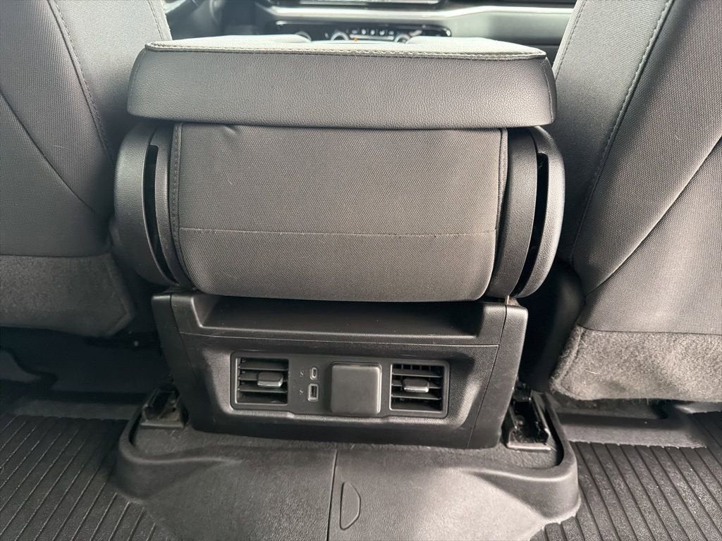 2022 Chevrolet Silverado 1500 LT (2FL)