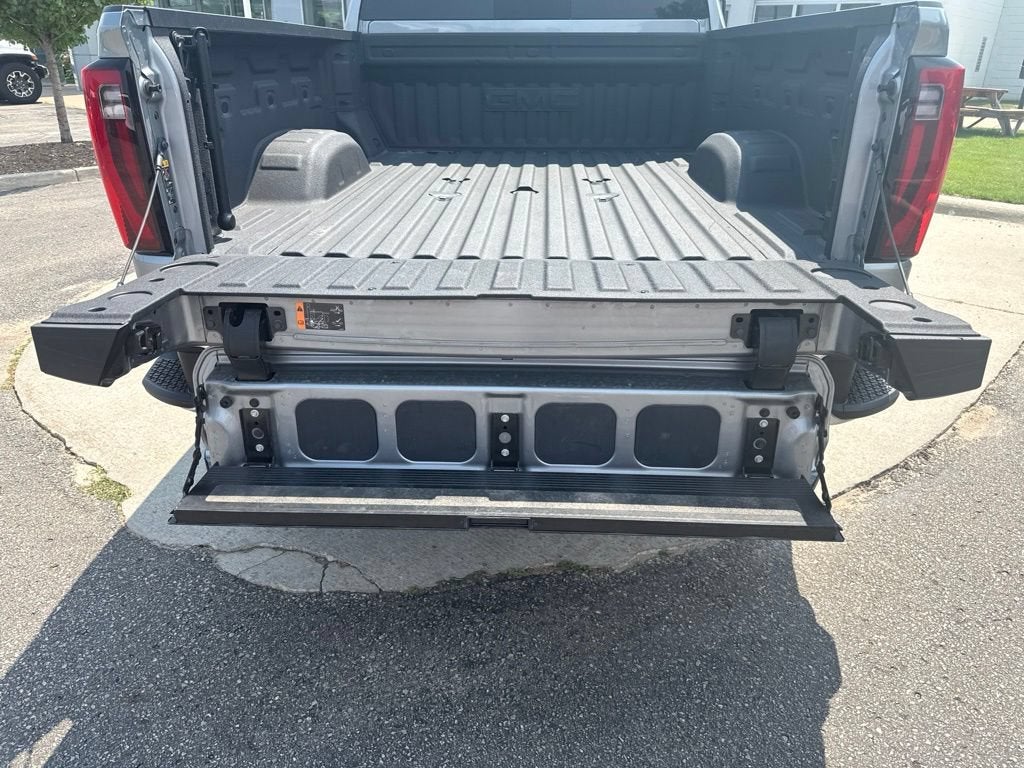 2025 GMC Sierra 2500 HD SLT