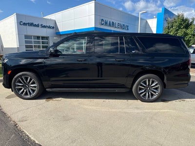2024 Cadillac Escalade ESV Sport