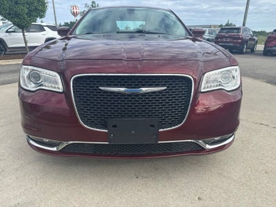 2017 Chrysler 300 Limited