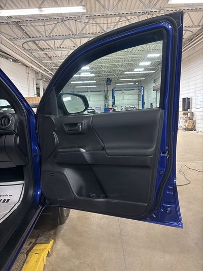 2023 Toyota Tacoma 4WD SR5