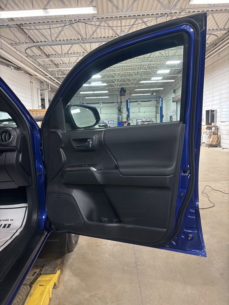 2023 Toyota Tacoma 4WD SR5