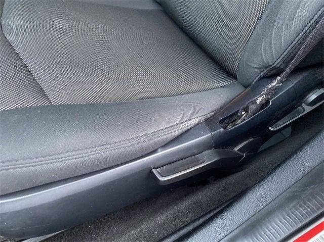 2012 Dodge Avenger SE