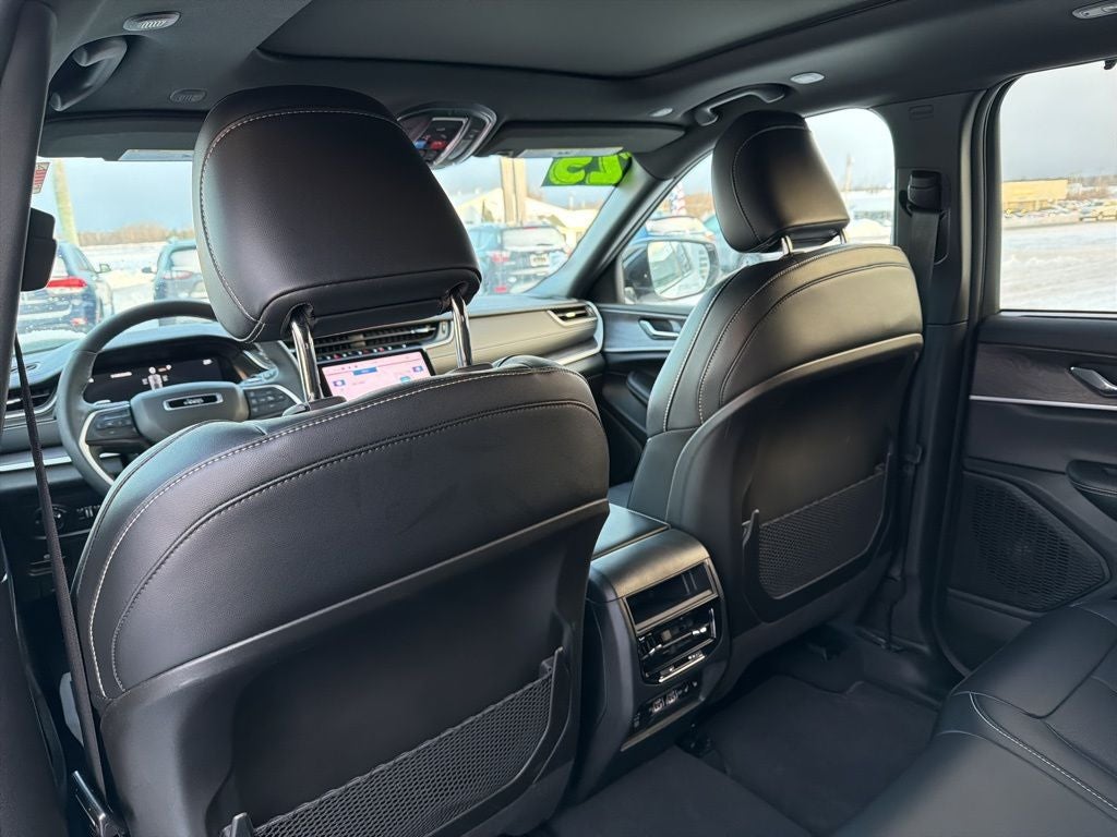 2025 Jeep Grand Cherokee Limited 4x4