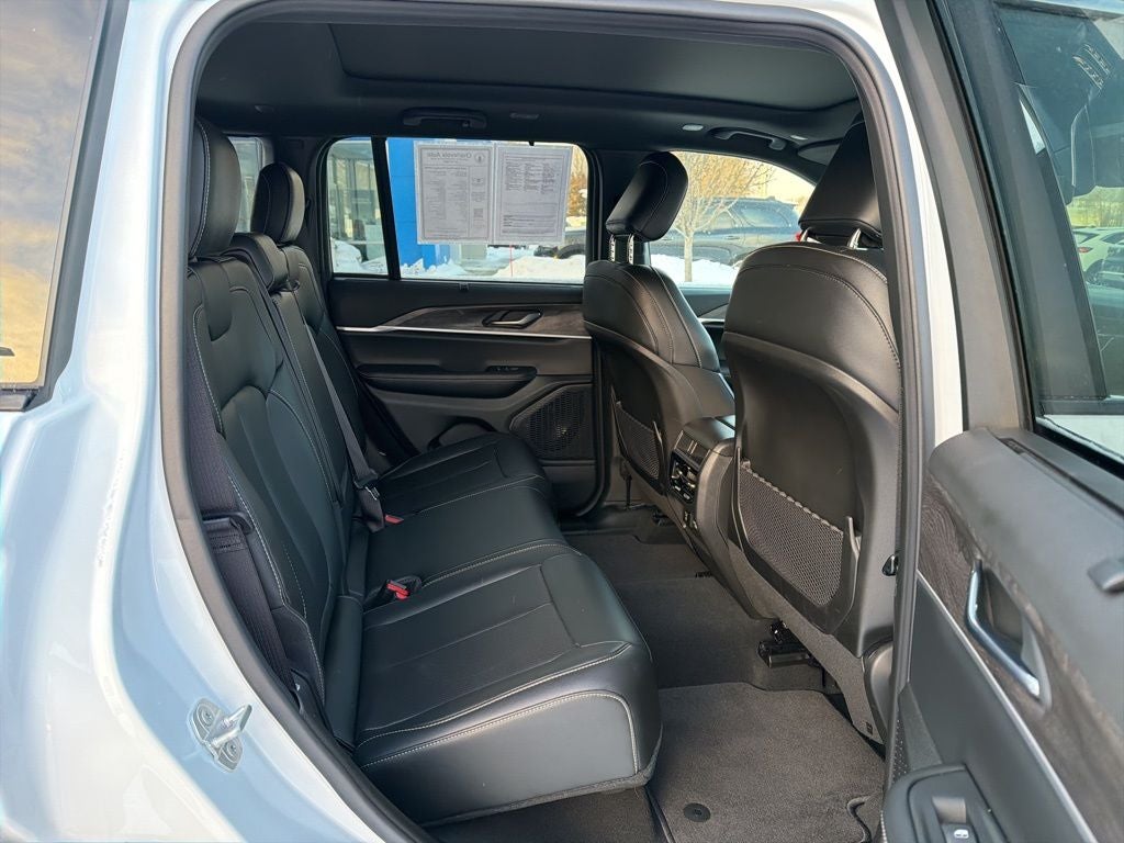 2025 Jeep Grand Cherokee Limited 4x4