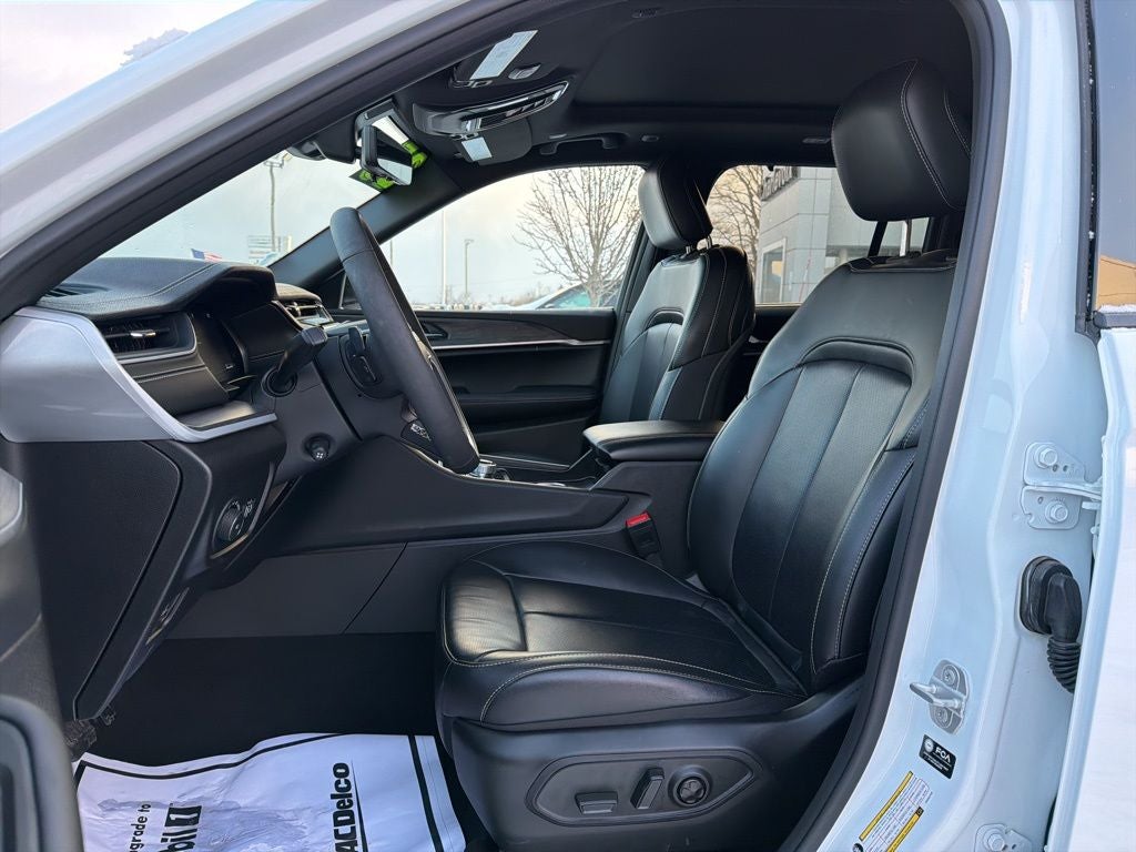 2025 Jeep Grand Cherokee Limited 4x4