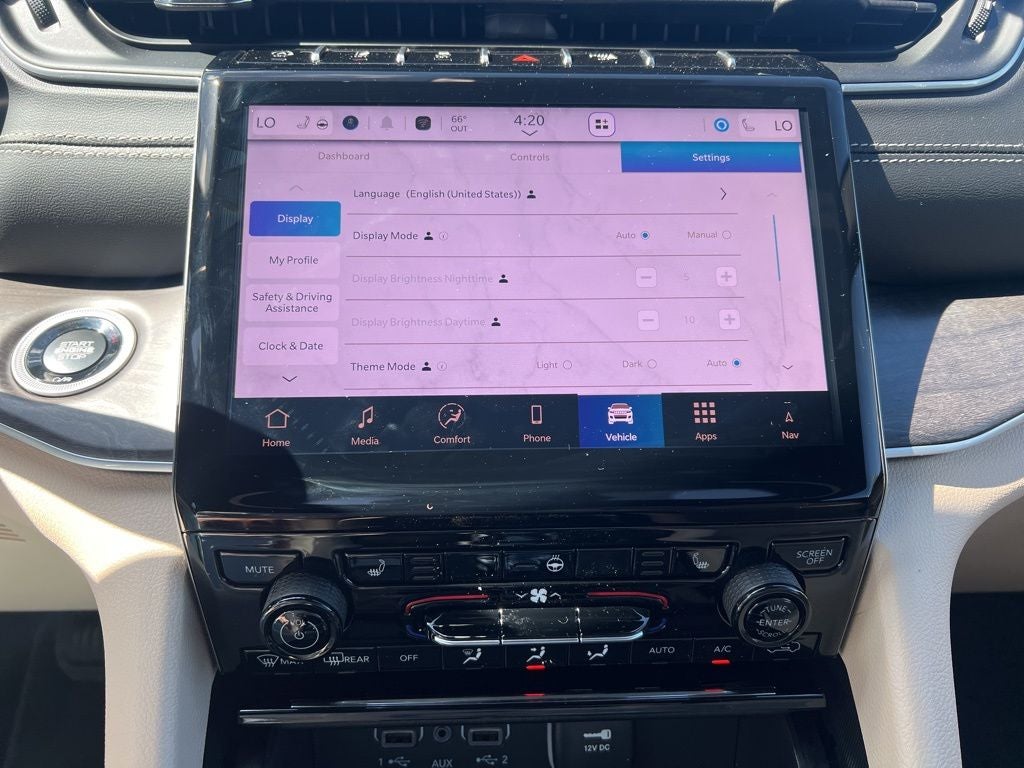 2025 Jeep Grand Cherokee GRAND CHEROKEE LIMITED 4X4