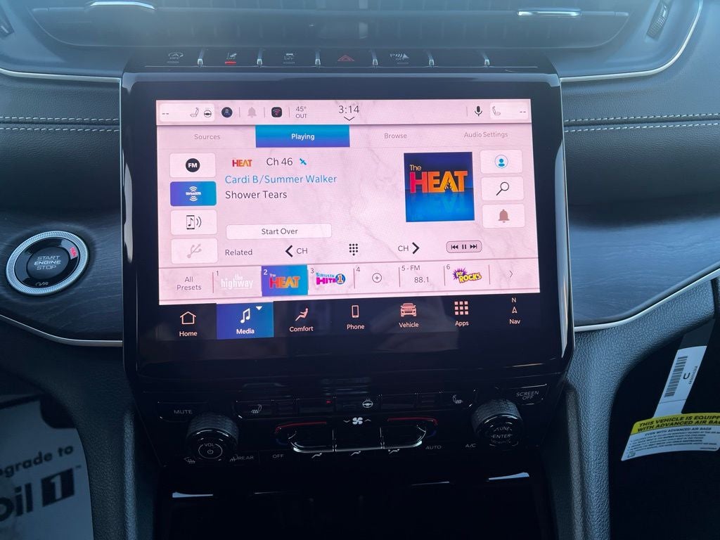 2025 Jeep Grand Cherokee GRAND CHEROKEE LIMITED 4X4