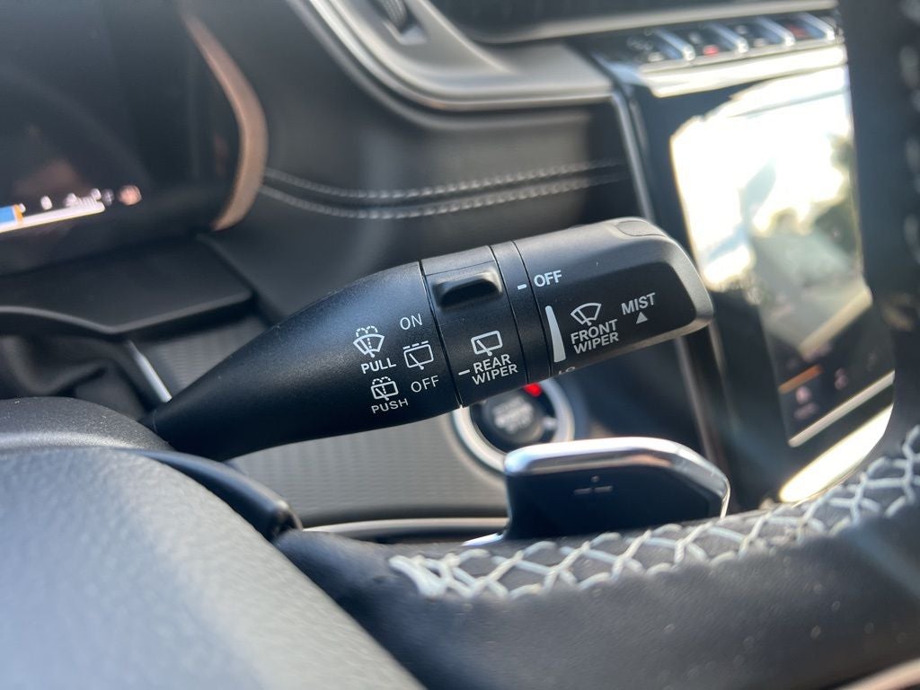 2025 Jeep Grand Cherokee GRAND CHEROKEE L ALTITUDE 4X4