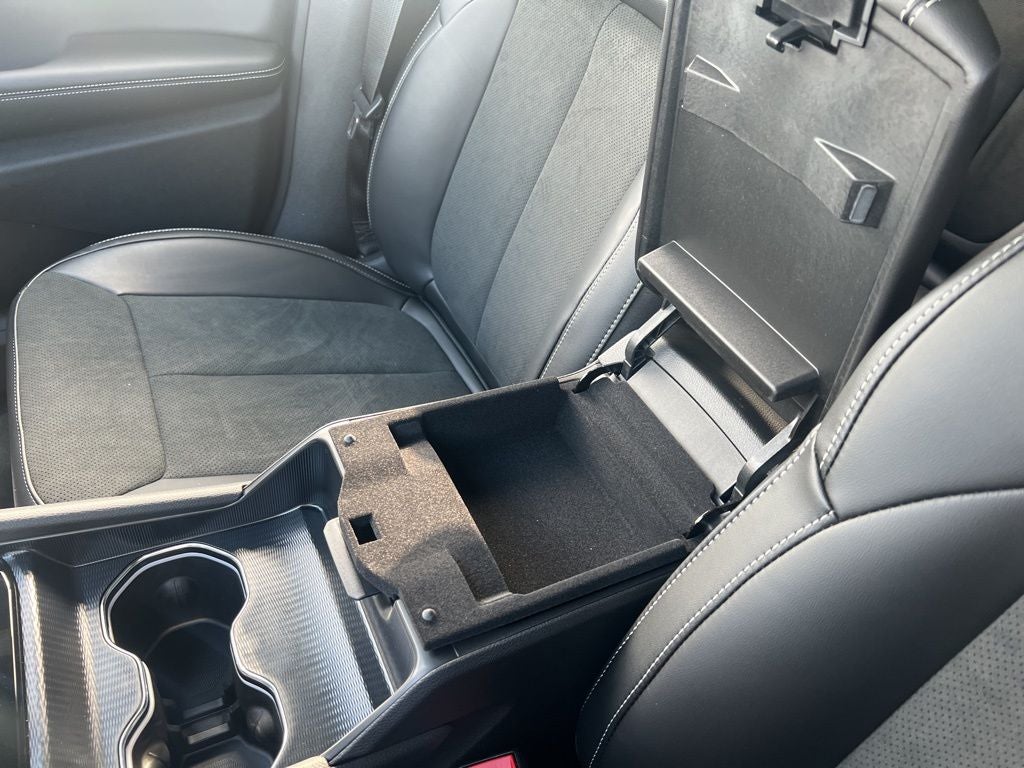 2025 Jeep Grand Cherokee GRAND CHEROKEE L ALTITUDE 4X4