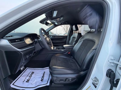 2024 Jeep Grand Cherokee L Altitude 4x4