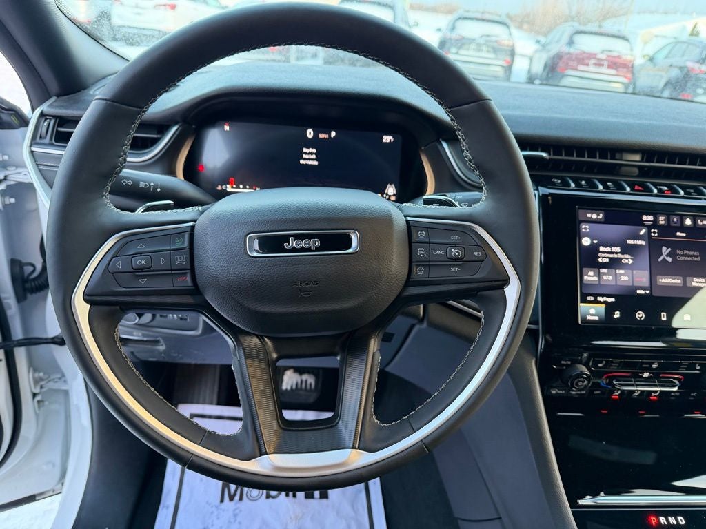 2024 Jeep Grand Cherokee L Altitude 4x4