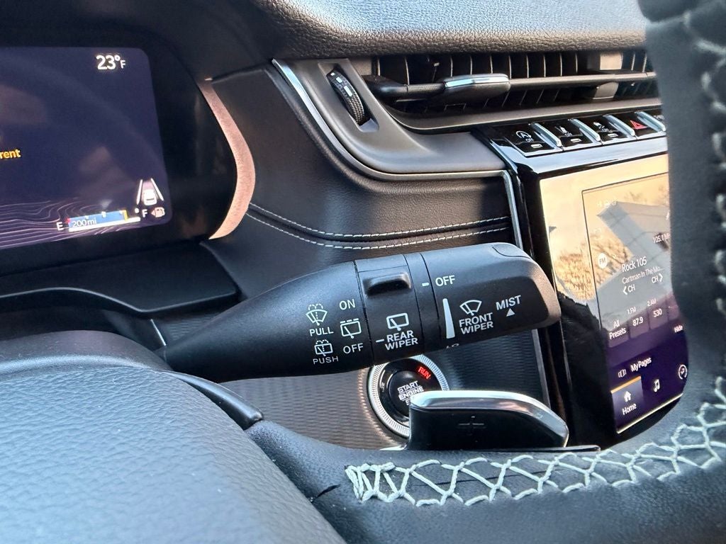 2024 Jeep Grand Cherokee L Altitude 4x4