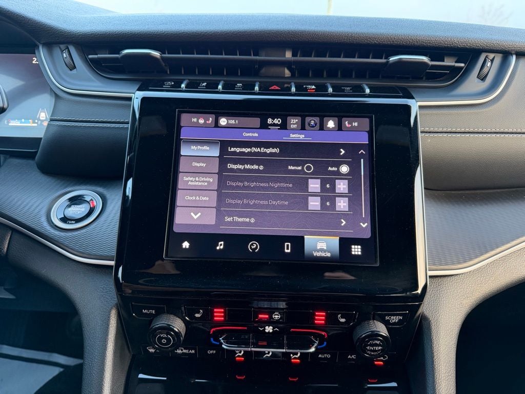 2024 Jeep Grand Cherokee L Altitude 4x4