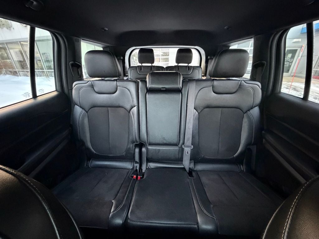 2024 Jeep Grand Cherokee L Altitude 4x4