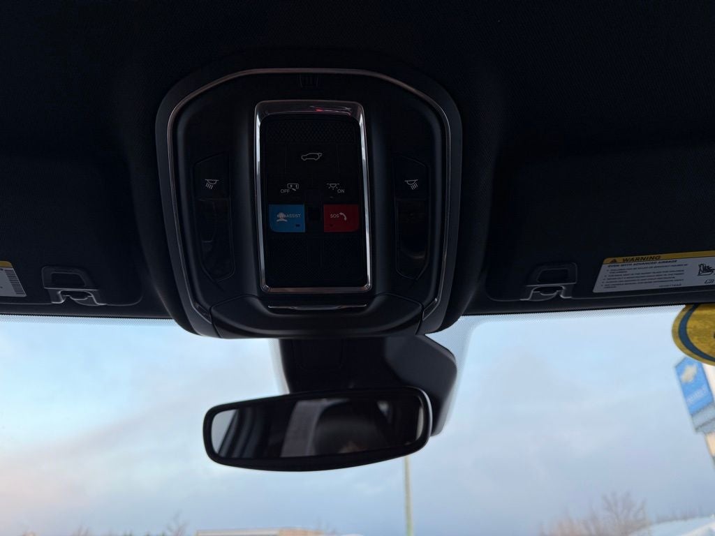 2024 Jeep Grand Cherokee L Altitude 4x4