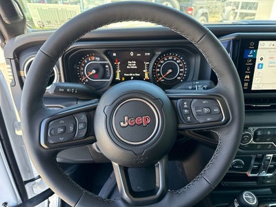 2026 Jeep Gladiator GLADIATOR SAHARA 4X4