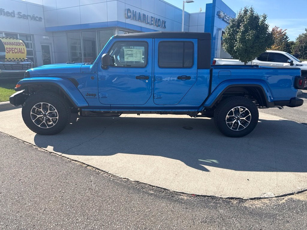 2027 Jeep Gladiator GLADIATOR SPORT S 4X4