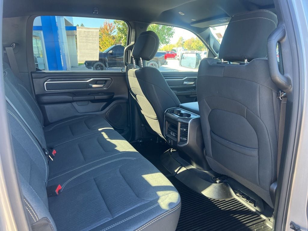 2021 RAM 1500 Big Horn Crew Cab 4x4 5'7' Box