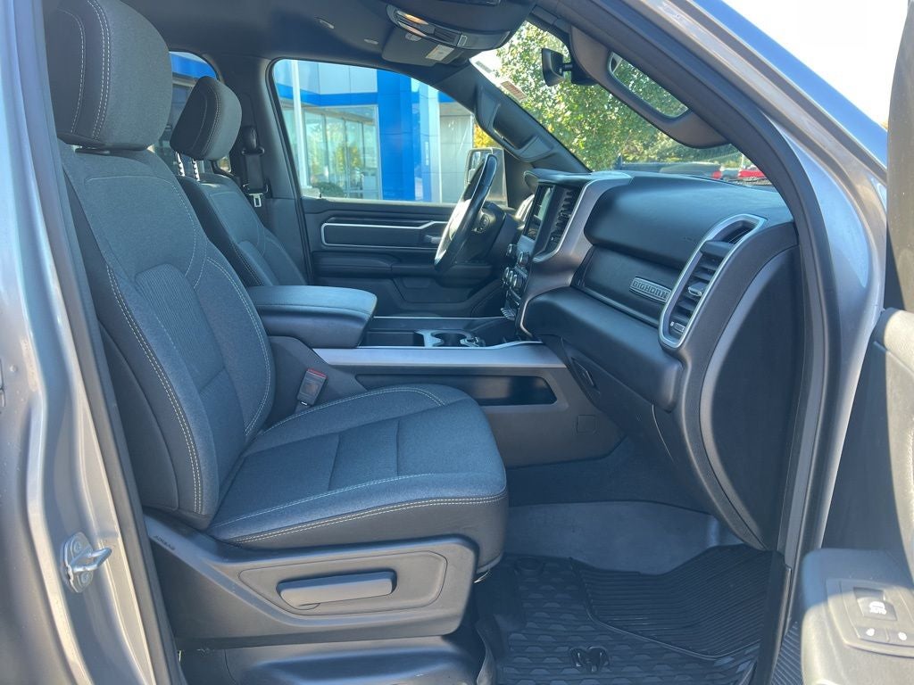 2021 RAM 1500 Big Horn Crew Cab 4x4 5'7' Box