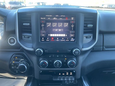 2021 RAM 1500 Big Horn Crew Cab 4x4 5'7' Box