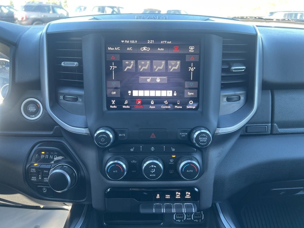 2021 RAM 1500 Big Horn Crew Cab 4x4 5'7' Box