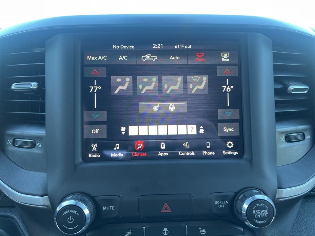 2021 RAM 1500 Big Horn Crew Cab 4x4 5'7' Box