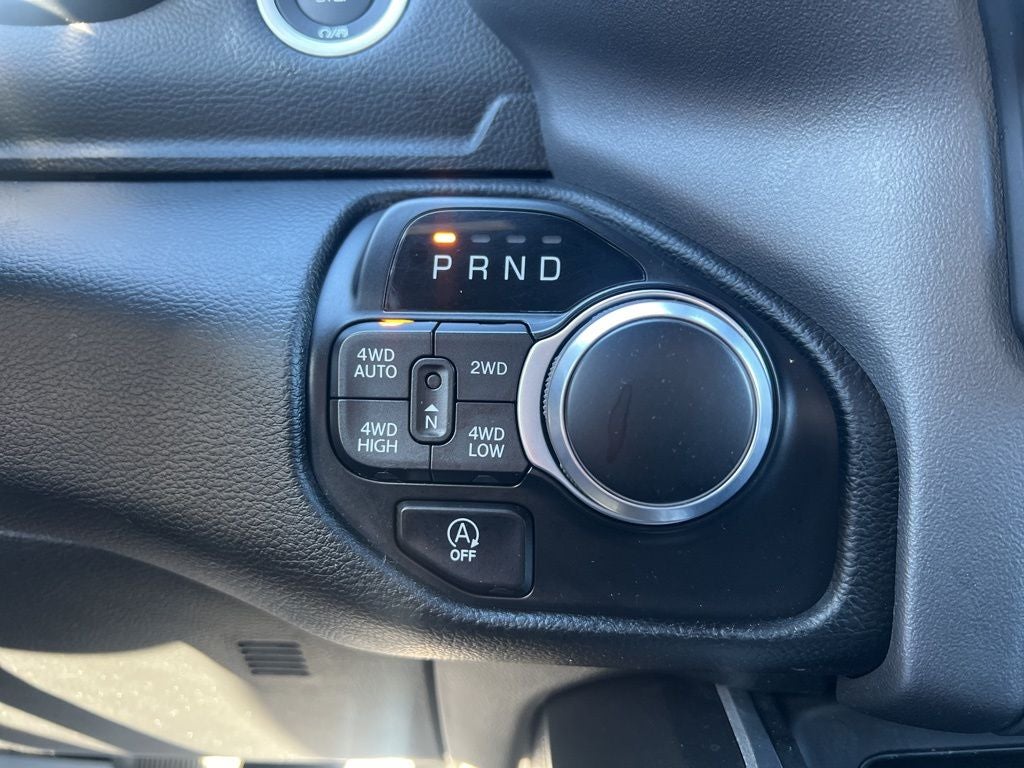 2021 RAM 1500 Big Horn Crew Cab 4x4 5'7' Box