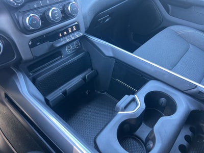 2021 RAM 1500 Big Horn Crew Cab 4x4 5'7' Box