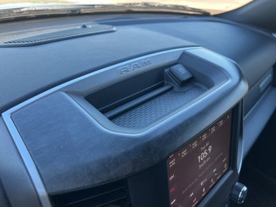 2021 RAM 1500 Big Horn Crew Cab 4x4 5'7' Box