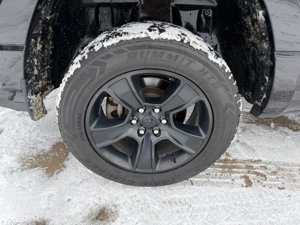 2022 RAM 1500 Big Horn Crew Cab 4x4 5'7' Box