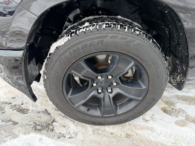 2022 RAM 1500 Big Horn Crew Cab 4x4 5'7' Box