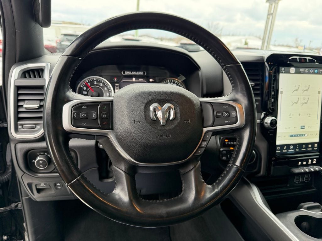 2022 RAM 1500 Big Horn Crew Cab 4x4 5'7' Box