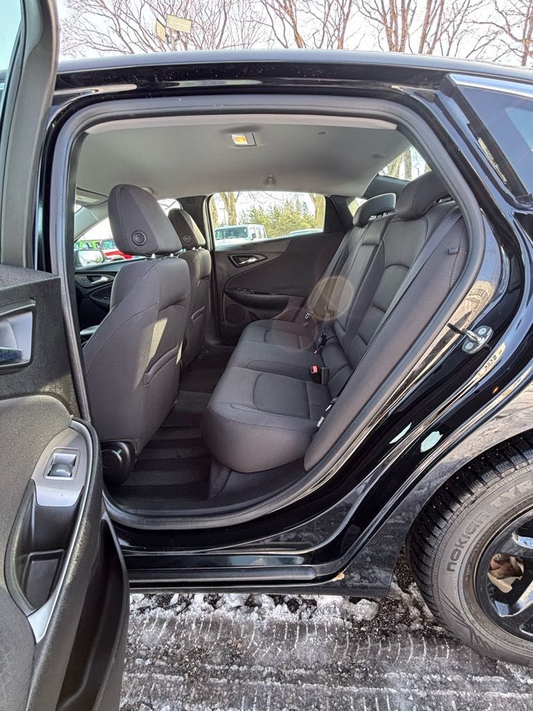 2017 Chevrolet Malibu LS