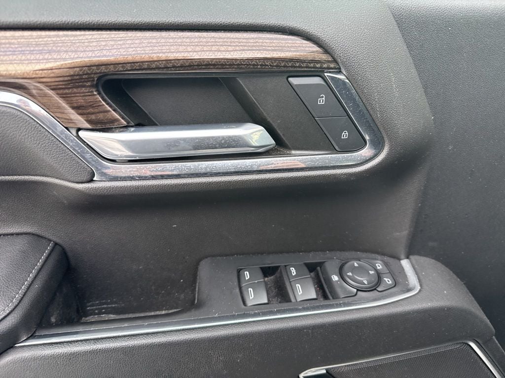 2022 Chevrolet Silverado 1500 4WD Crew Cab Short Bed LT with 2FL