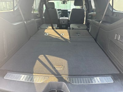 2025 GMC Yukon XL 4WD Denali
