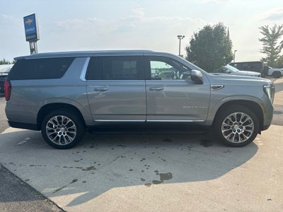 2025 GMC Yukon XL 4WD Denali