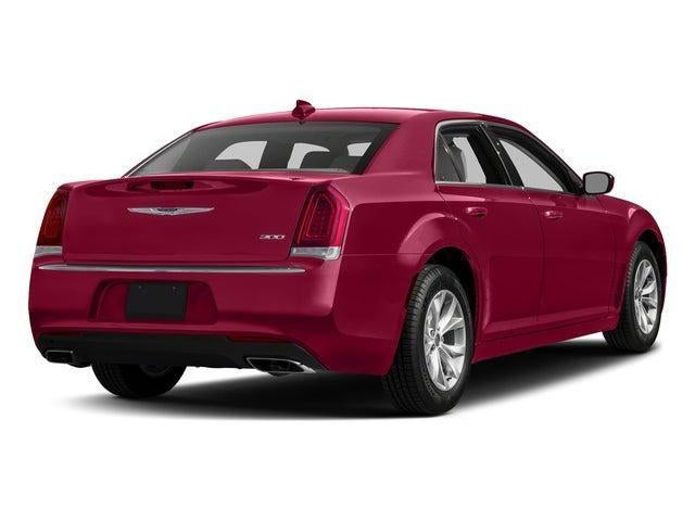 2017 Chrysler 300 Limited AWD