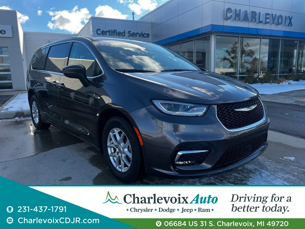 2023 Chrysler Pacifica Touring L