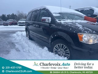 2013 Chrysler Town &amp; Country Touring-L