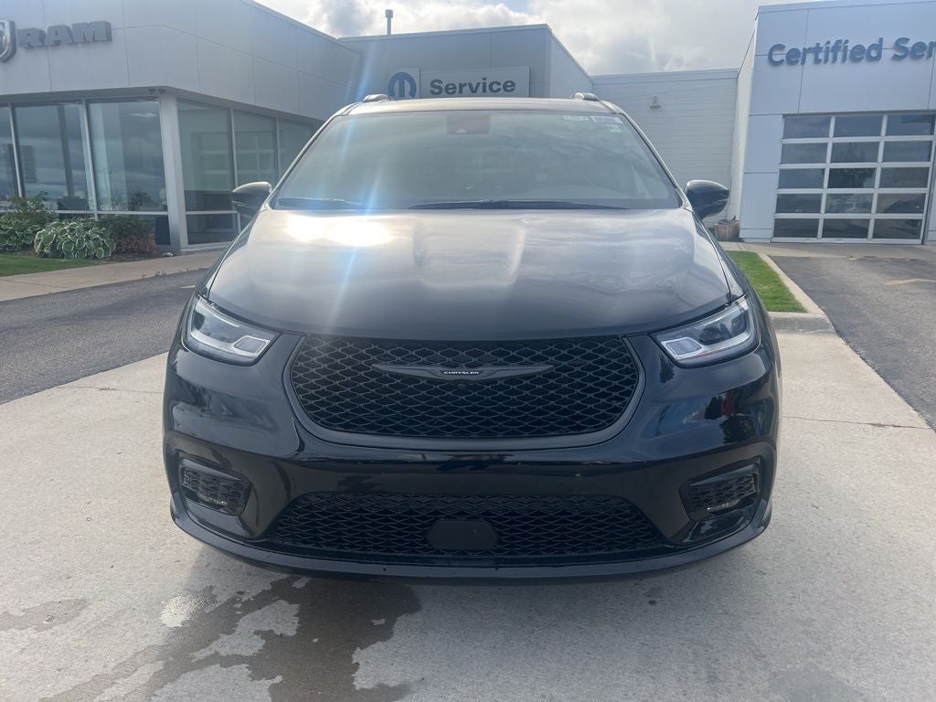 2026 Chrysler Pacifica PACIFICA SELECT AWD