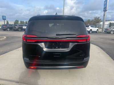 2026 Chrysler Pacifica PACIFICA SELECT AWD