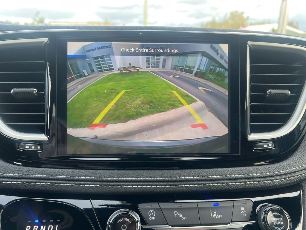 2026 Chrysler Pacifica PACIFICA SELECT AWD