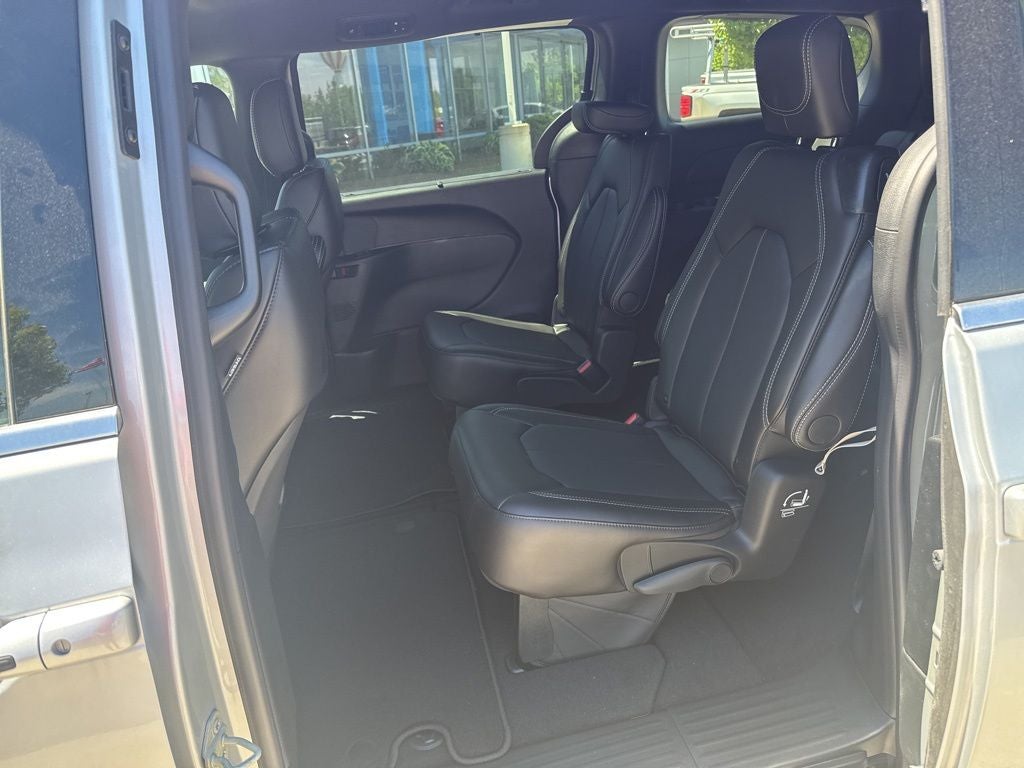 2026 Chrysler Pacifica PACIFICA SELECT AWD