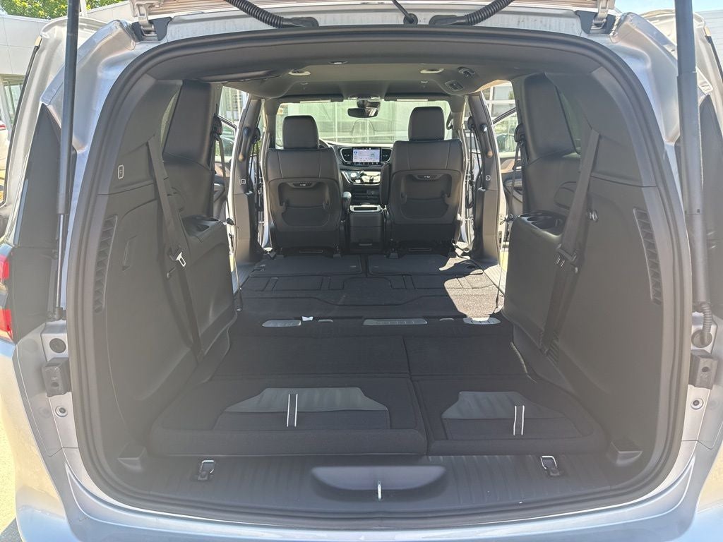 2026 Chrysler Pacifica PACIFICA SELECT AWD