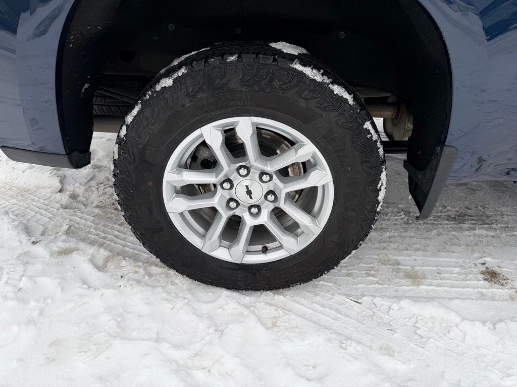 2022 Chevrolet Silverado 1500 4WD Crew Cab Short Bed RST