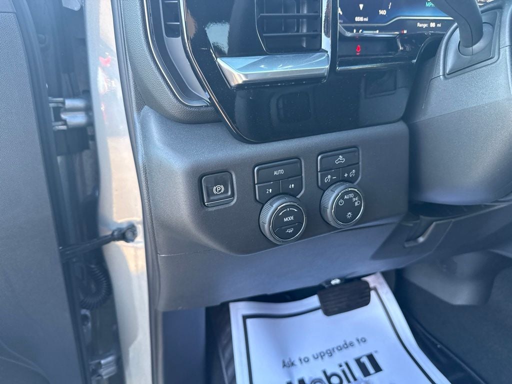2025 Chevrolet Silverado 1500 4WD Crew Cab Short Bed LT with 2FL