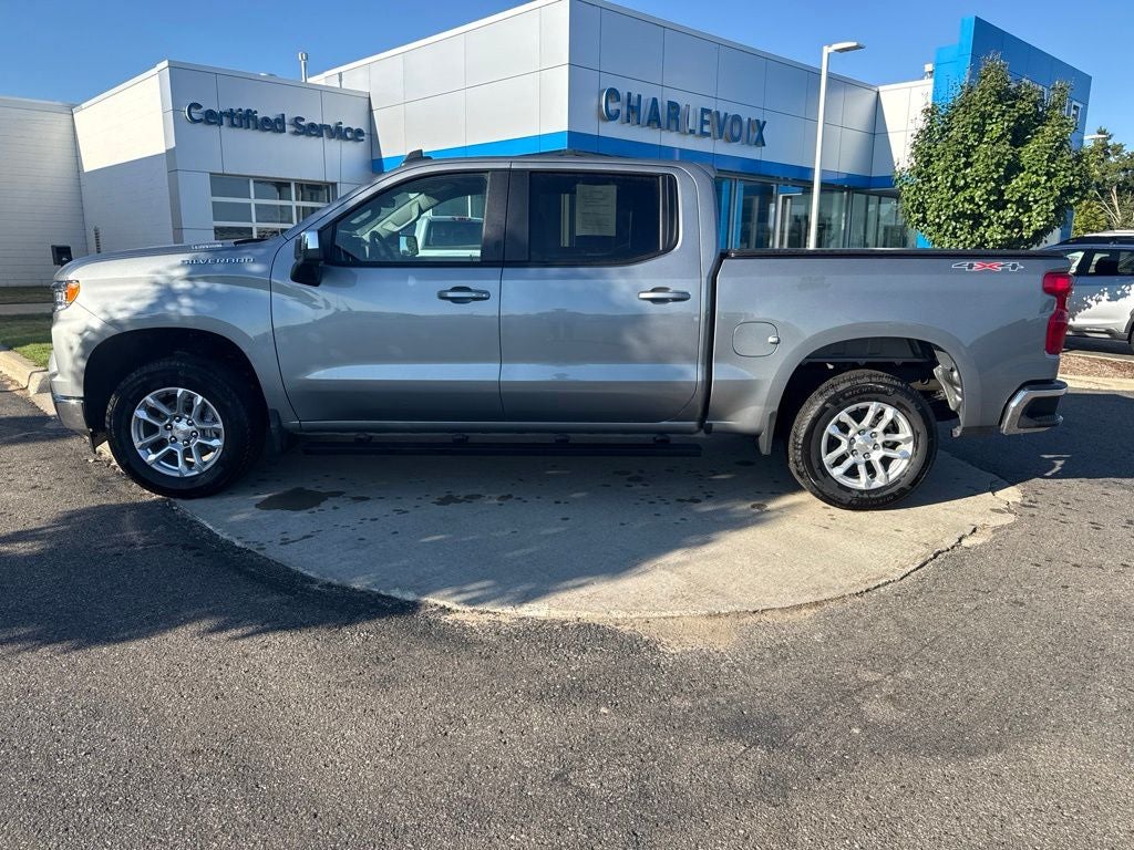 2025 Chevrolet Silverado 1500 4WD Crew Cab Short Bed LT with 2FL